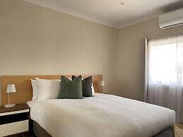 The Phoenix Artesian Spa Resort and Accommodation