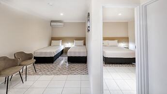 The Phoenix Artesian Spa Resort and Accommodation