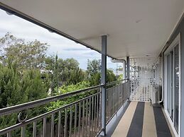 The Phoenix Artesian Spa Resort and Accommodation