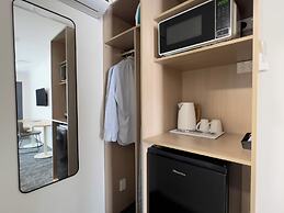 The Phoenix Artesian Spa Resort and Accommodation