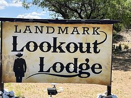 Landmark Lookout Lodge
