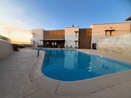 Landmark Lookout Lodge