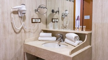 Hotel Reina Cristina