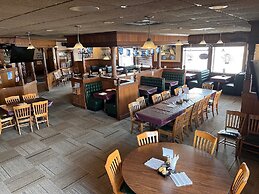 Days Inn by Wyndham Rock Falls