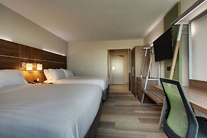 Holiday Inn Express & Suites Wapakoneta by IHG