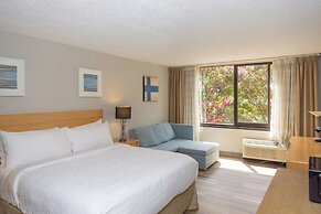 Solomons Inn Resort & Marina