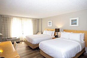 Solomons Inn Resort & Marina
