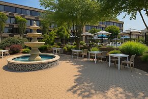 Solomons Inn Resort & Marina