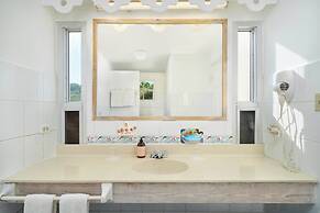 Hawksbill Resort Antigua