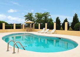 Quality Inn Mullins - Marion