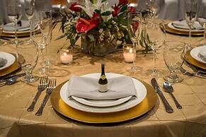 Four Points by Sheraton Bellingham Hotel & Conference Center