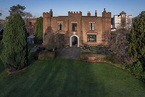 Crabwall Manor Hotel & Spa