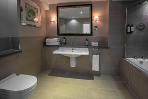Crabwall Manor Hotel & Spa