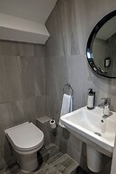 Crabwall Manor Hotel & Spa