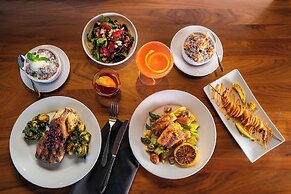 Hotel de la Poste – French Quarter, A Renaissance Hotel