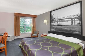 Super 8 by Wyndham Athens