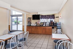 Super 8 by Wyndham Athens