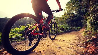 Magnuson Hotel Copper Crown