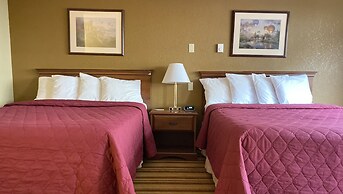 Magnuson Hotel Copper Crown