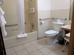 Magnuson Hotel Copper Crown