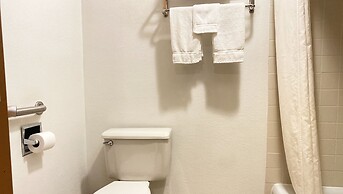 Magnuson Hotel Copper Crown