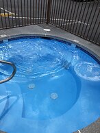 Days Inn by Wyndham Bend