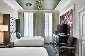 Le Pavillon, New Orleans, a Tribute Portfolio Hotel