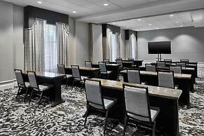 Le Pavillon, New Orleans, a Tribute Portfolio Hotel