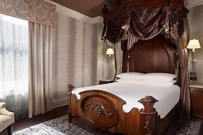 Le Pavillon, New Orleans, a Tribute Portfolio Hotel