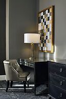 Le Pavillon, New Orleans, a Tribute Portfolio Hotel