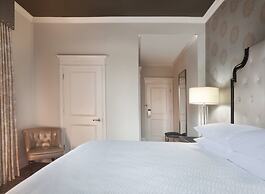 Le Pavillon, New Orleans, a Tribute Portfolio Hotel