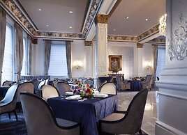 Le Pavillon, New Orleans, a Tribute Portfolio Hotel