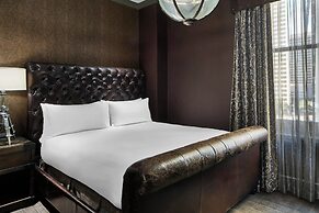 Le Pavillon, New Orleans, a Tribute Portfolio Hotel