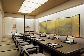 Courtyard by Marriott Tokyo Ginza Hotel
