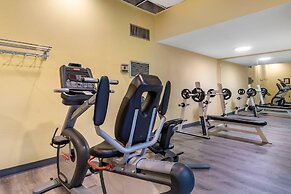 Comfort Inn & Suites Seattle North