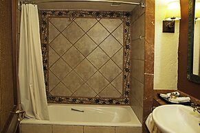 The Kingdom at Victoria Falls