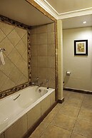 The Kingdom at Victoria Falls