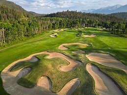 Fairmont Jasper Park Lodge