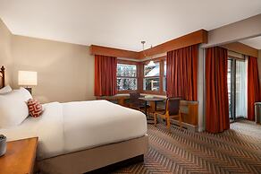 Fairmont Jasper Park Lodge