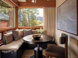 Fairmont Jasper Park Lodge
