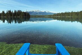 Fairmont Jasper Park Lodge
