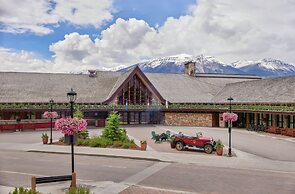 Fairmont Jasper Park Lodge