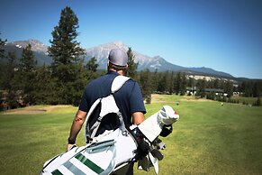 Fairmont Jasper Park Lodge