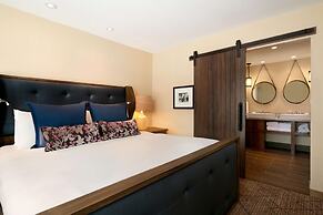 Fairmont Jasper Park Lodge