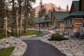 Fairmont Jasper Park Lodge