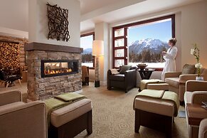 Fairmont Jasper Park Lodge