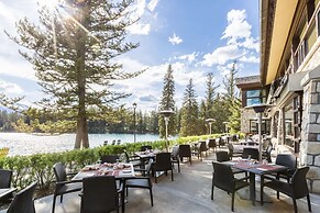 Fairmont Jasper Park Lodge