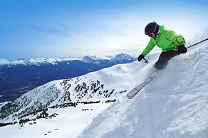 Fairmont Jasper Park Lodge