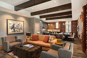 Fairmont Jasper Park Lodge