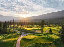 Fairmont Jasper Park Lodge